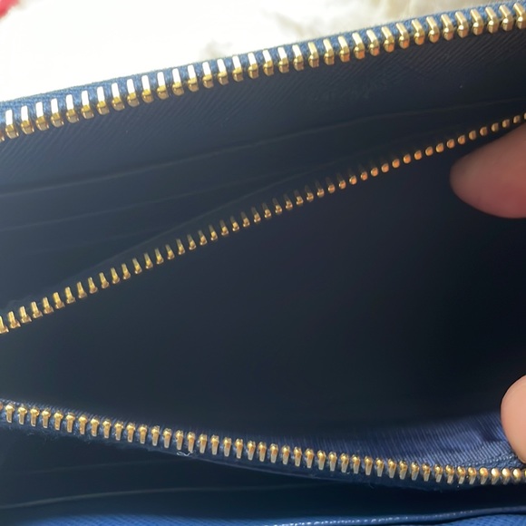 Prada Authentic Wallet - Picture 13 of 14